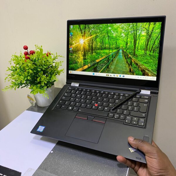 x370 yoga