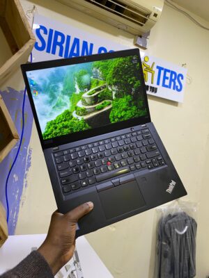 LENOVO X390 i5 8th gen 8gb 256ssd LENOVO X390 i5 8th gen 8gb 256ssd